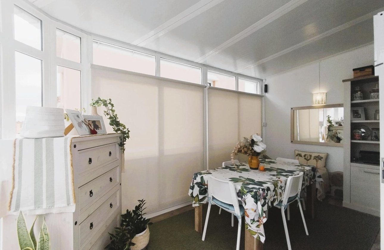 Reventa - Villa -
San Miguel de Salinas - Las filipinas