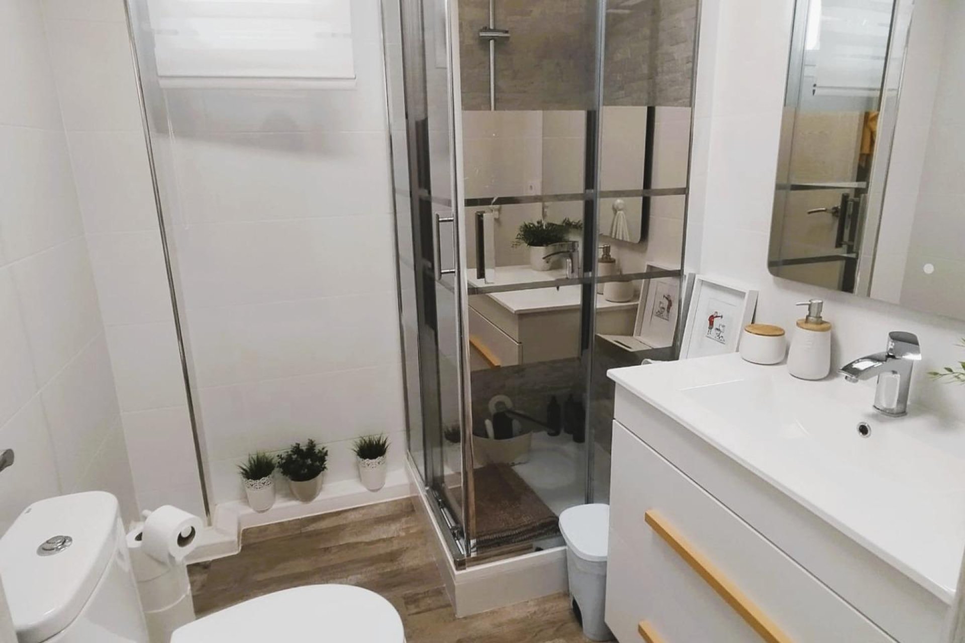 Reventa - Villa -
San Miguel de Salinas - Las filipinas