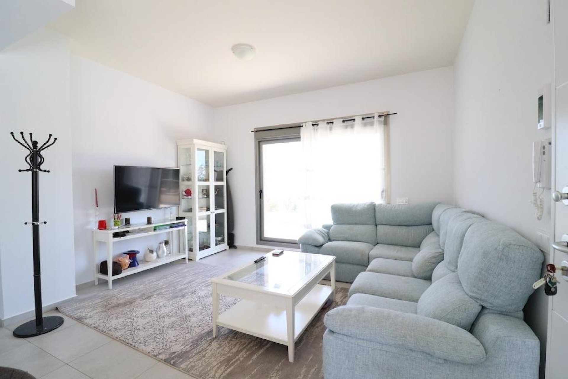 Reventa - Villa -
San Miguel de Salinas - Urbanizaciones