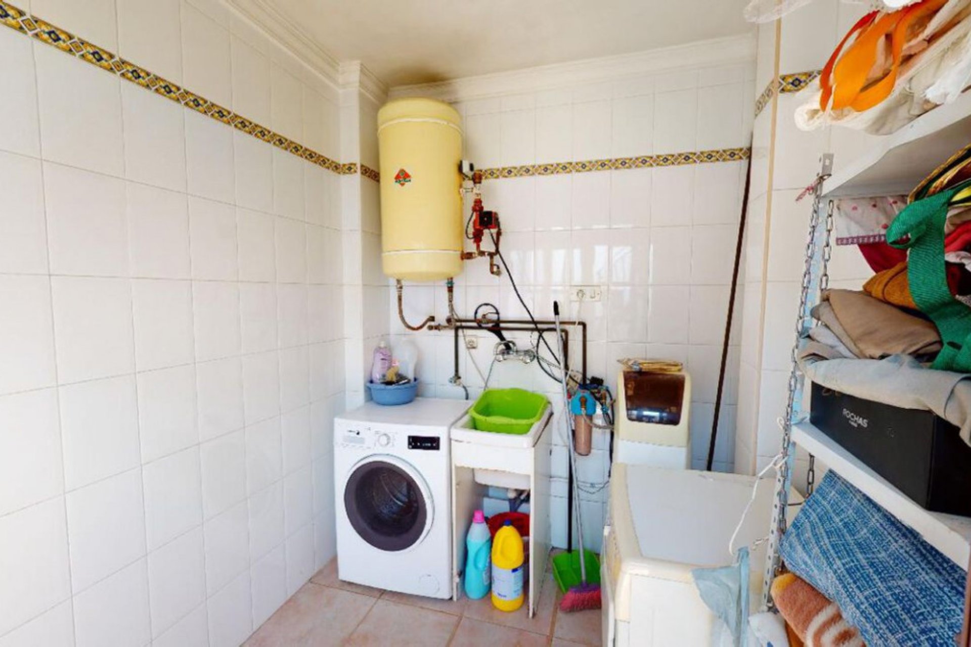 Reventa - Villa -
Sax - Sax Centro