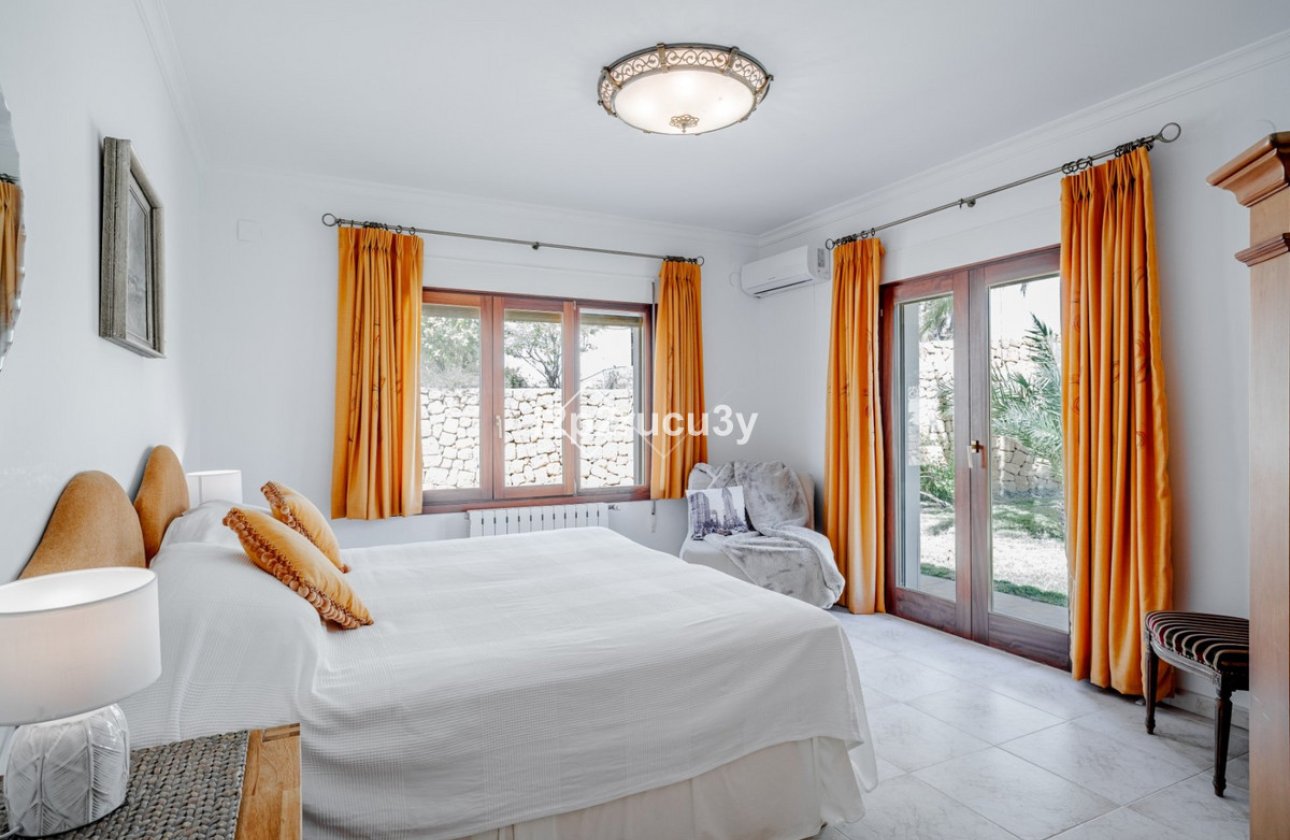 Reventa - Villa -
Teulada - Moraira