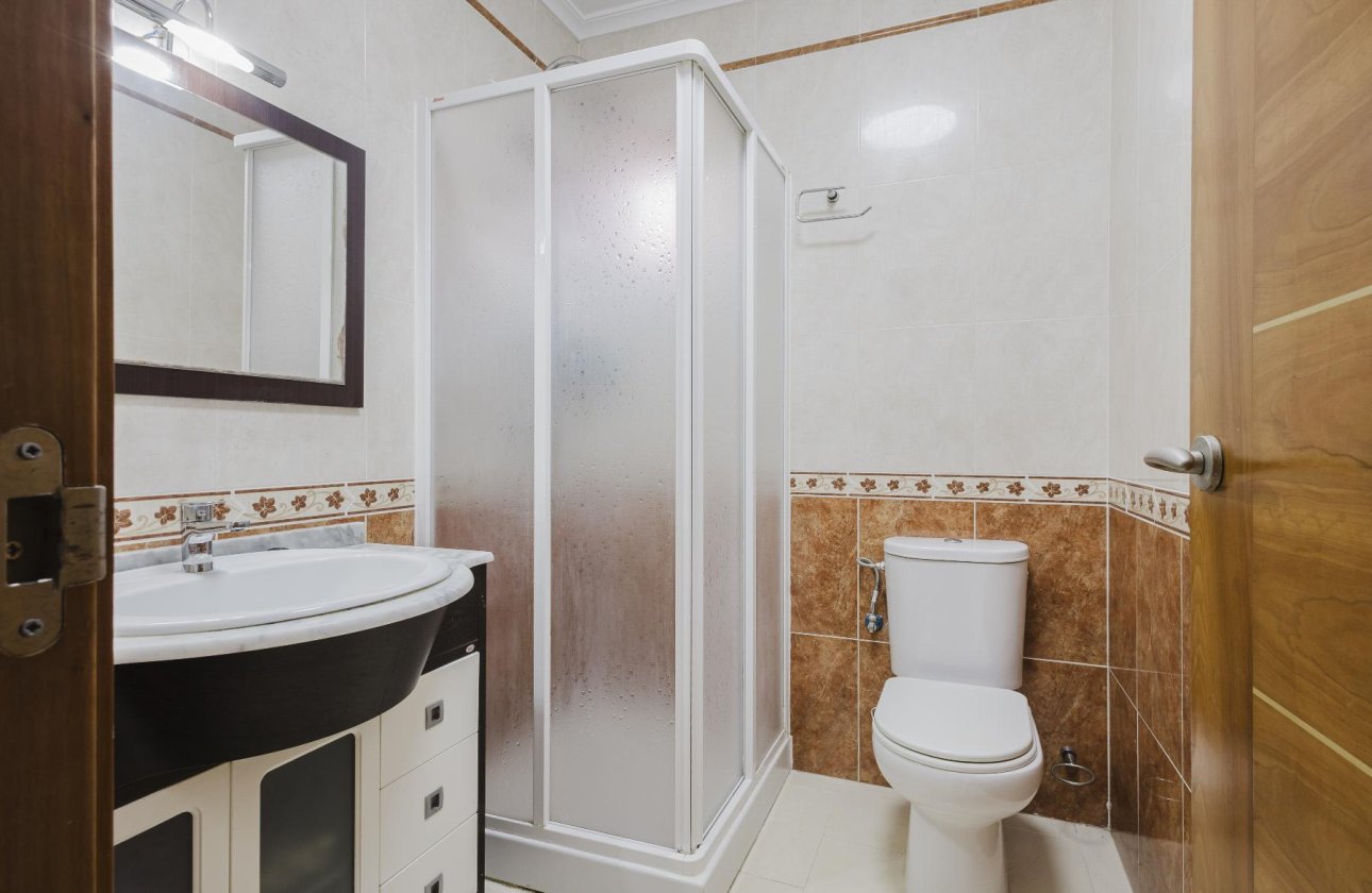 Reventa - Villa -
Torrevieja - Aguas Nuevas