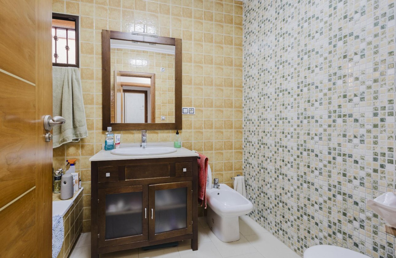 Reventa - Villa -
Torrevieja - Aguas Nuevas