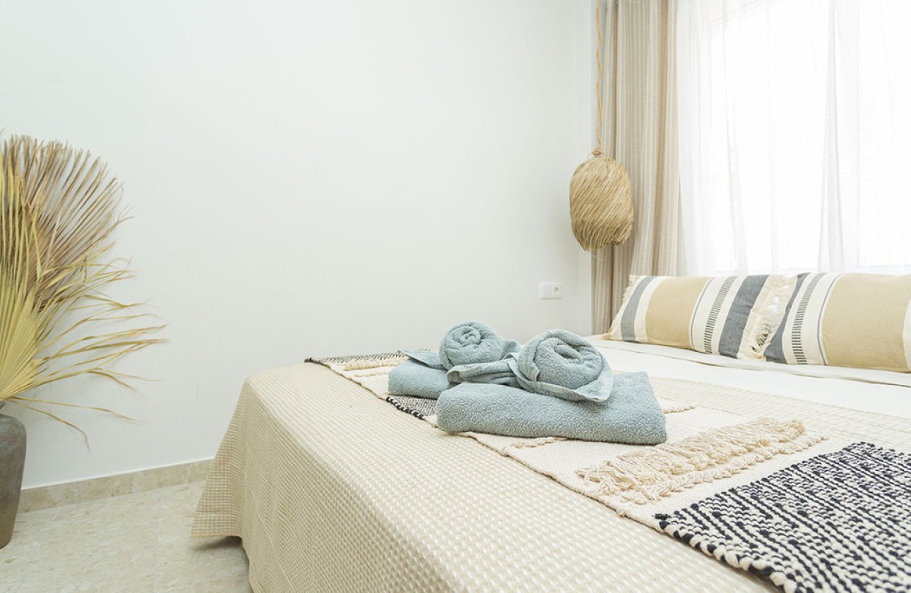 Reventa - Villa -
Torrevieja - La Mata