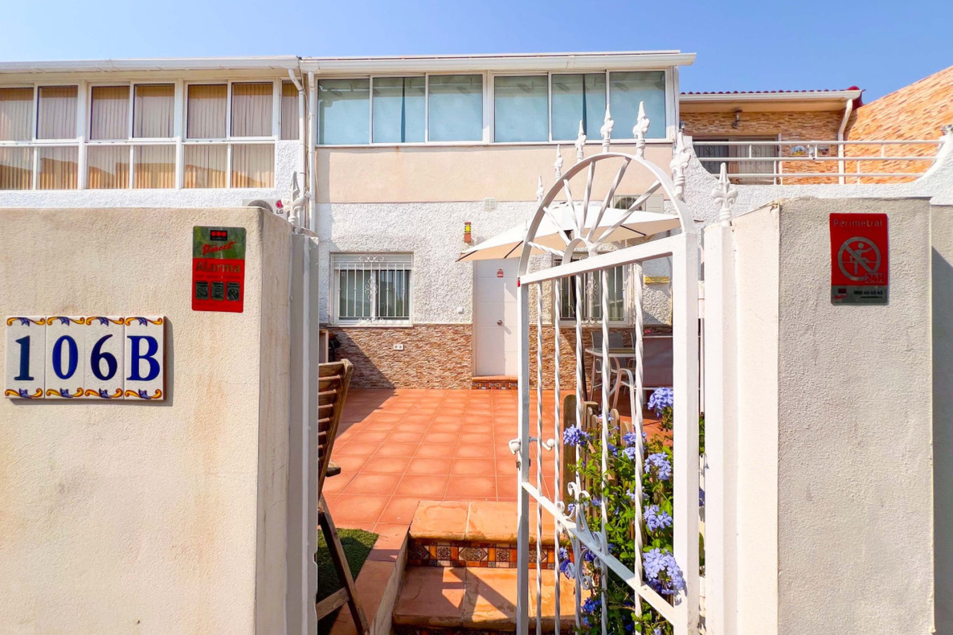 Reventa - Villa -
Torrevieja - La Mata