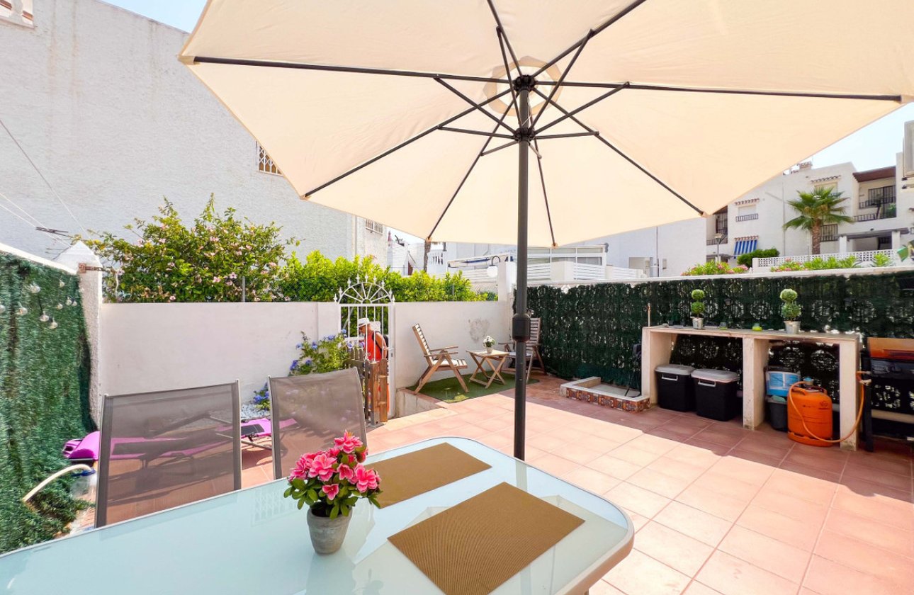 Reventa - Villa -
Torrevieja - La Mata