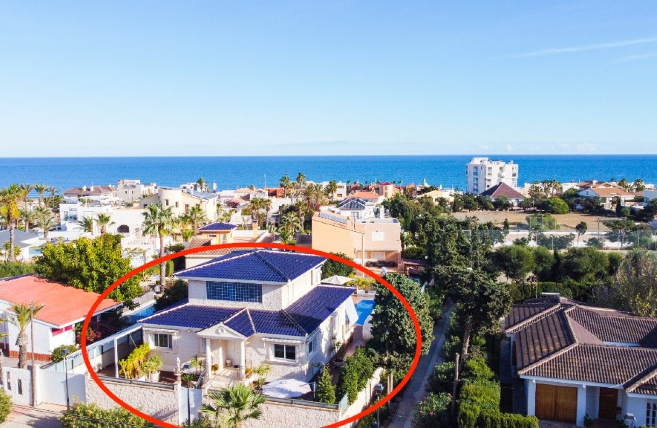 Reventa - Villa -
Torrevieja - La Mata