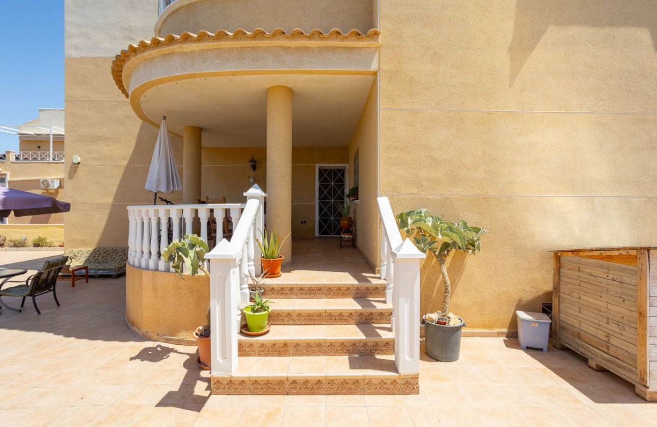 Reventa - Villa -
Torrevieja - La siesta