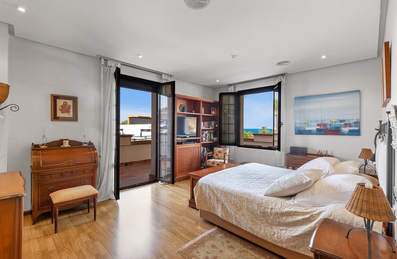 Reventa - Villa -
Torrevieja - La Veleta