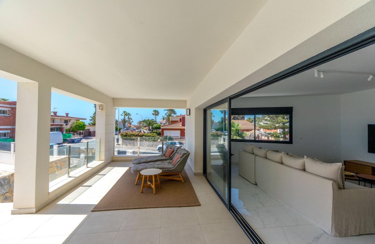 Reventa - Villa -
Torrevieja - La Veleta