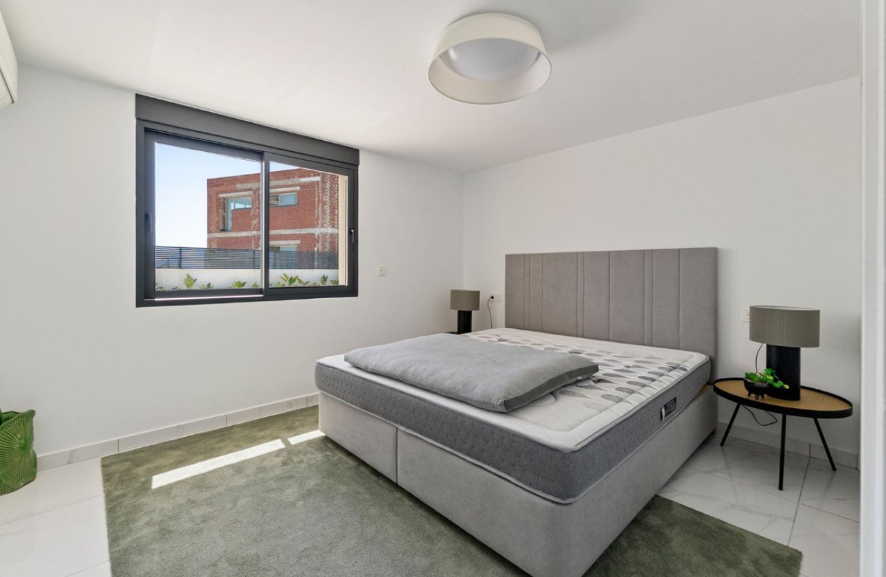 Reventa - Villa -
Torrevieja - La Veleta