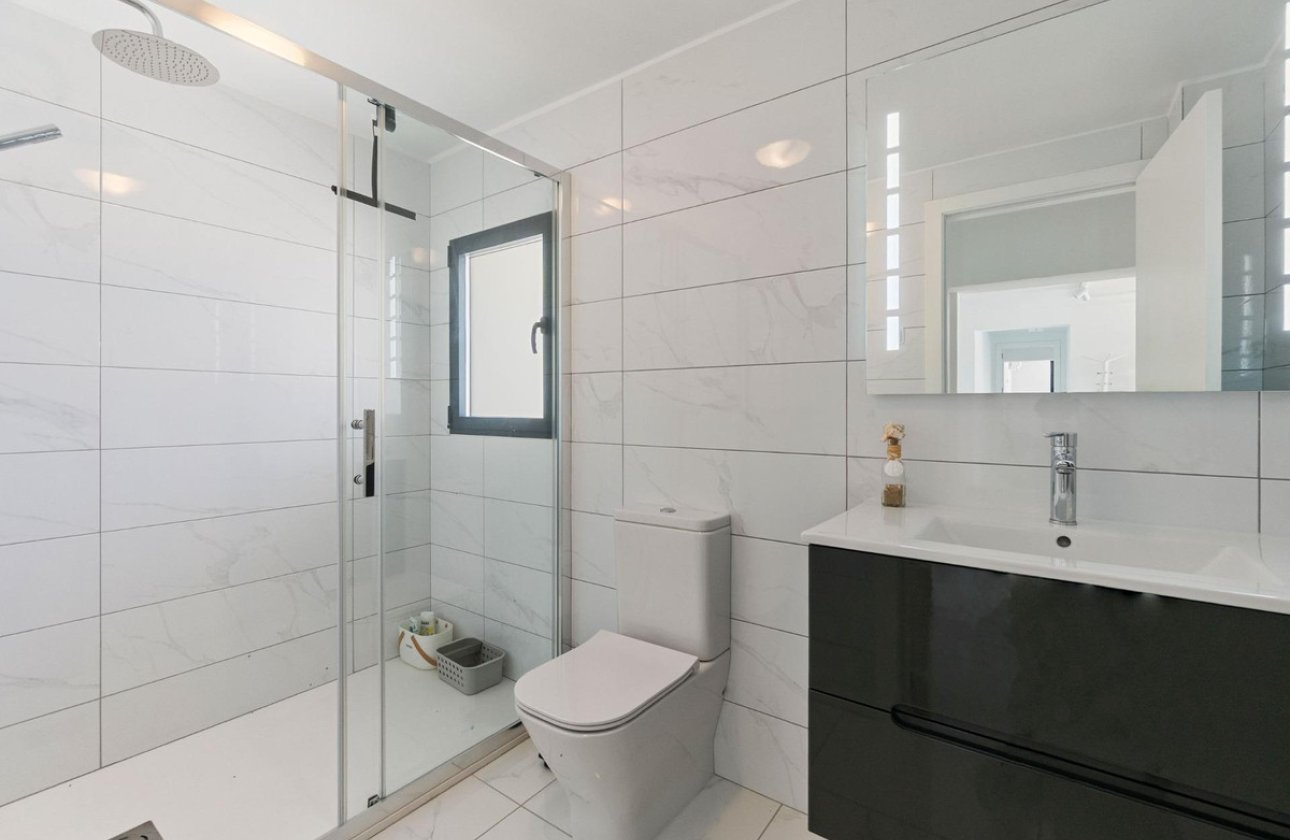 Reventa - Villa -
Torrevieja - La Veleta