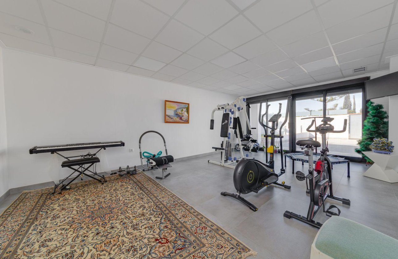 Reventa - Villa -
Torrevieja - Los Balcones