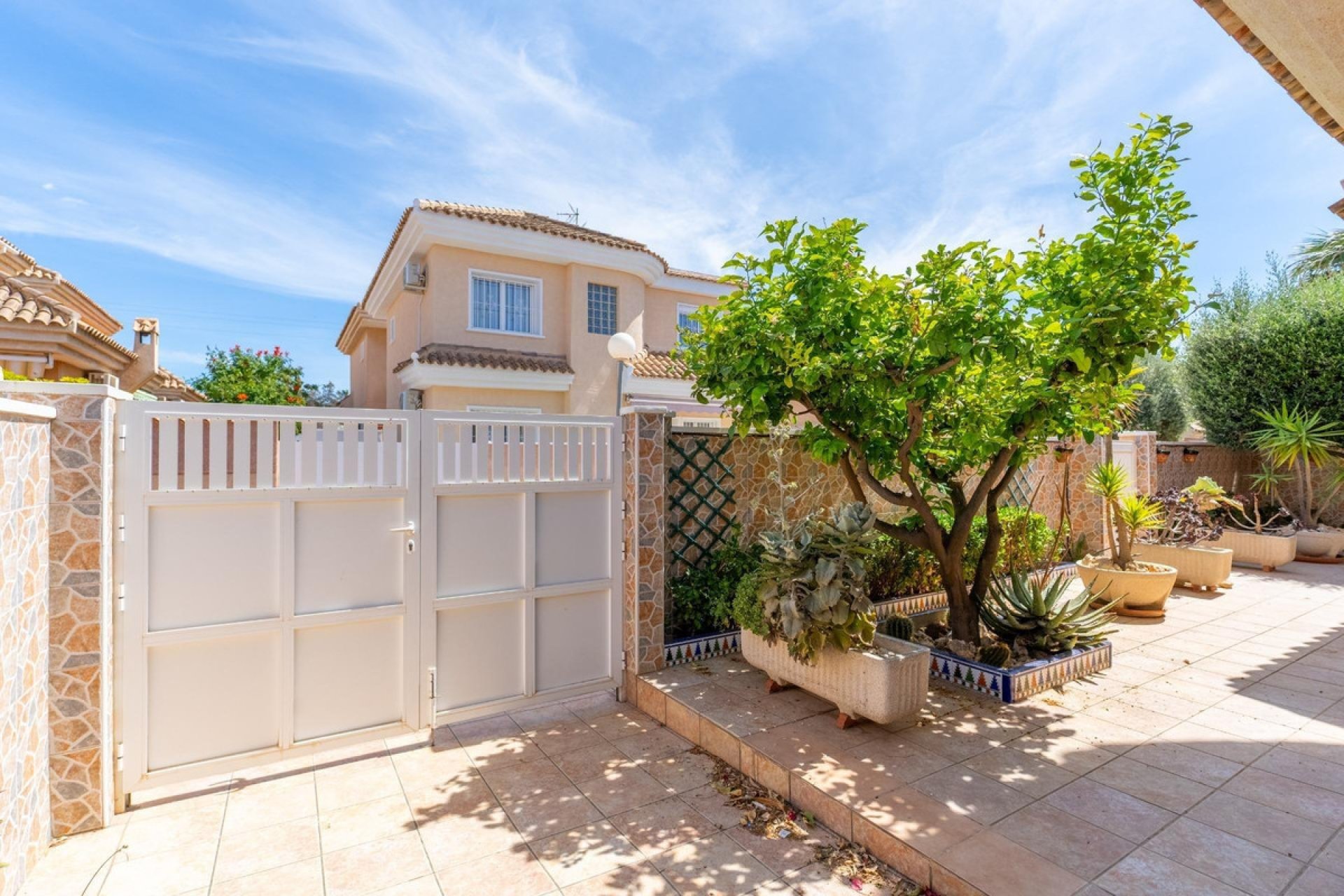 Reventa - Villa -
Torrevieja - Torrevieja Centro
