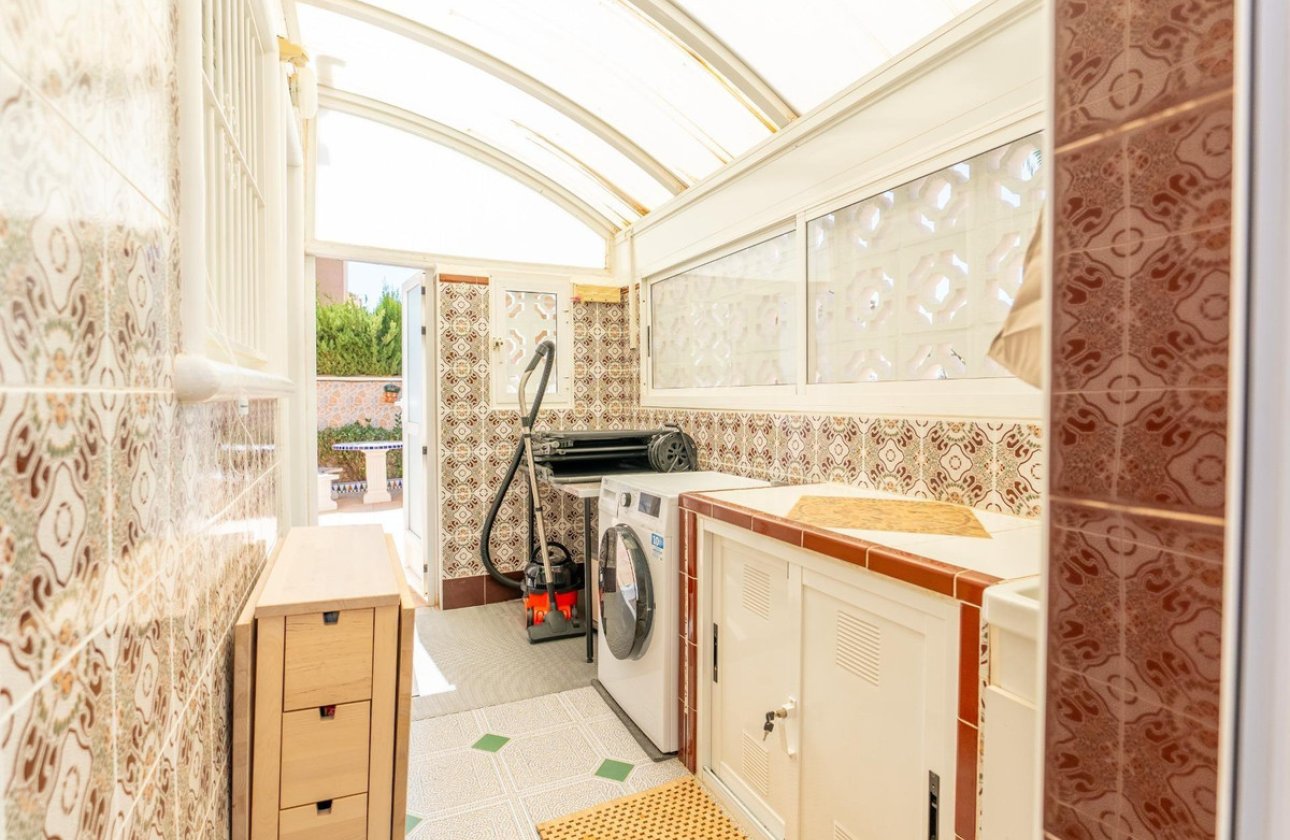 Reventa - Villa -
Torrevieja - Torrevieja Centro