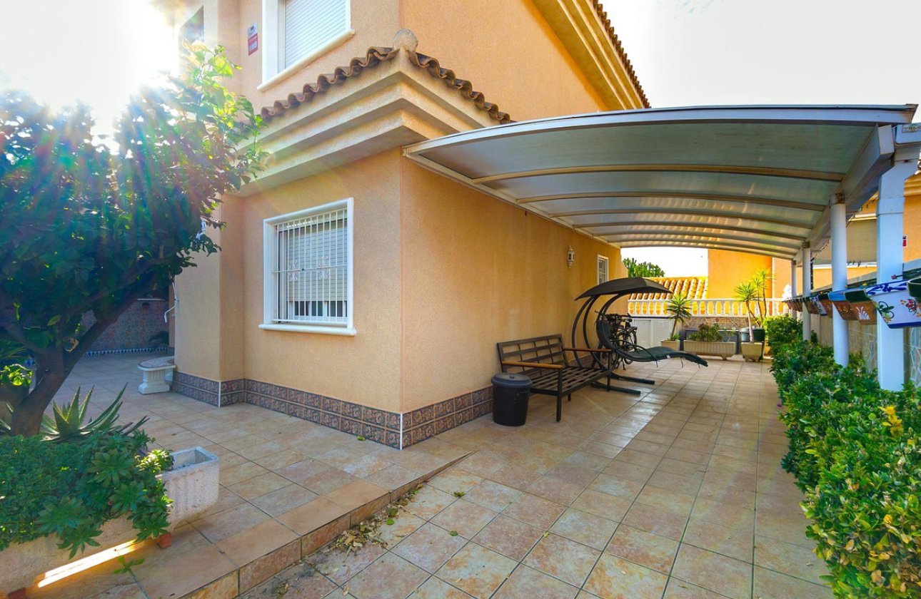 Reventa - Villa -
Torrevieja - Torrevieja Centro