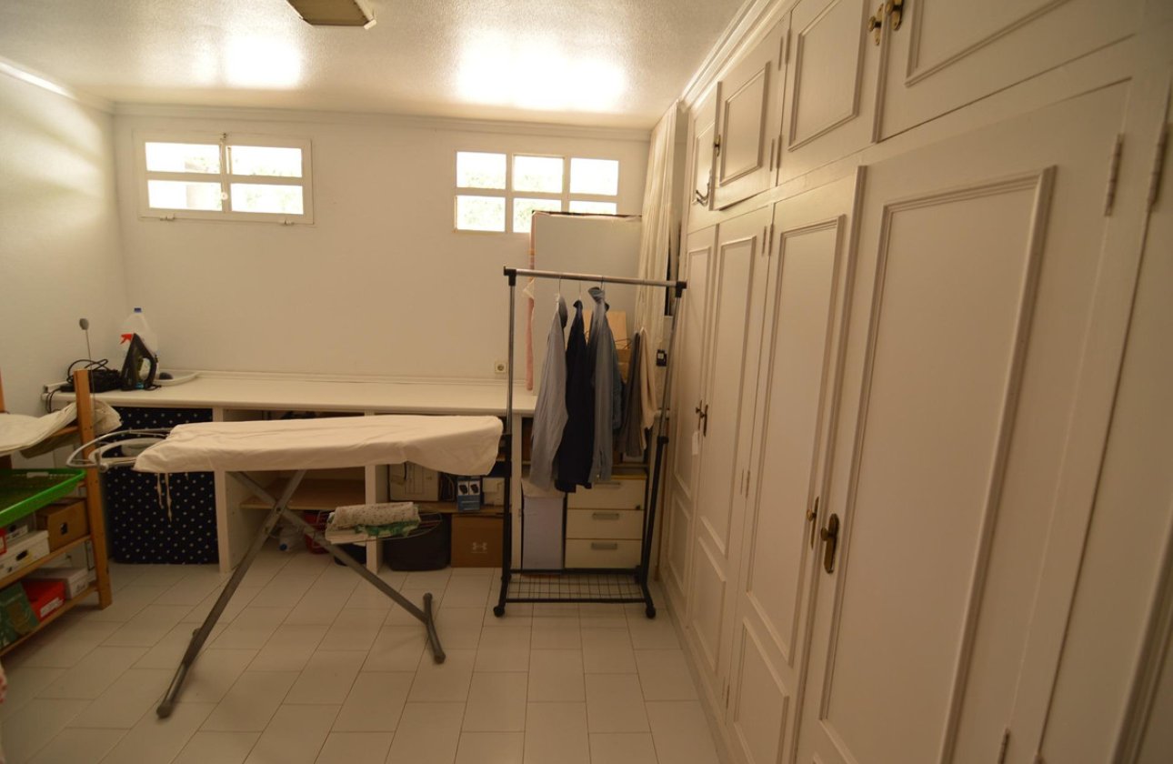 Reventa - Villa -
Torrevieja - Torrevieja Centro