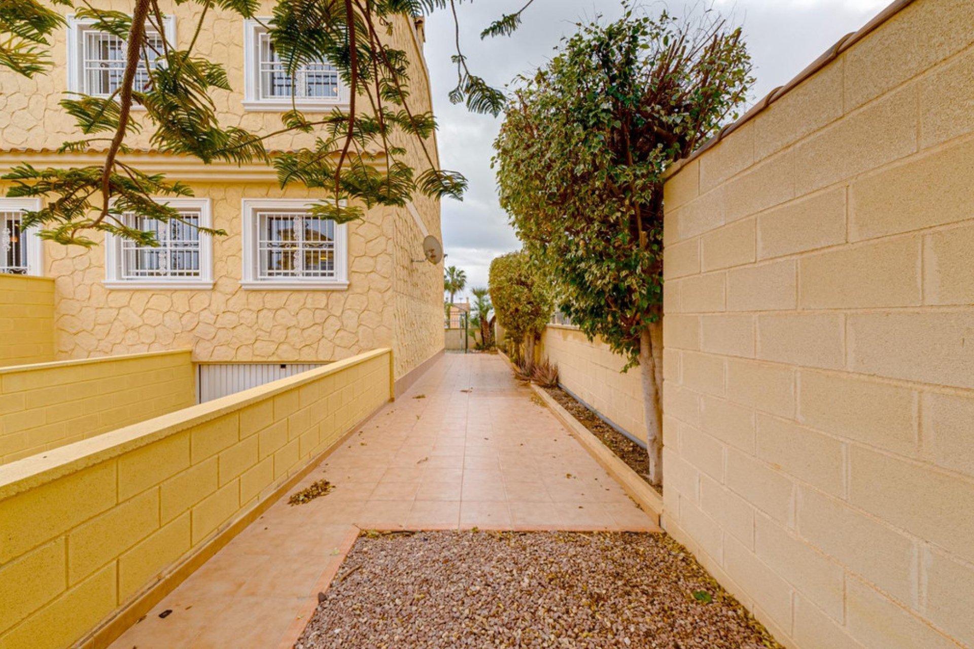 Reventa - Villa -
Torrevieja - Torrevieja Centro