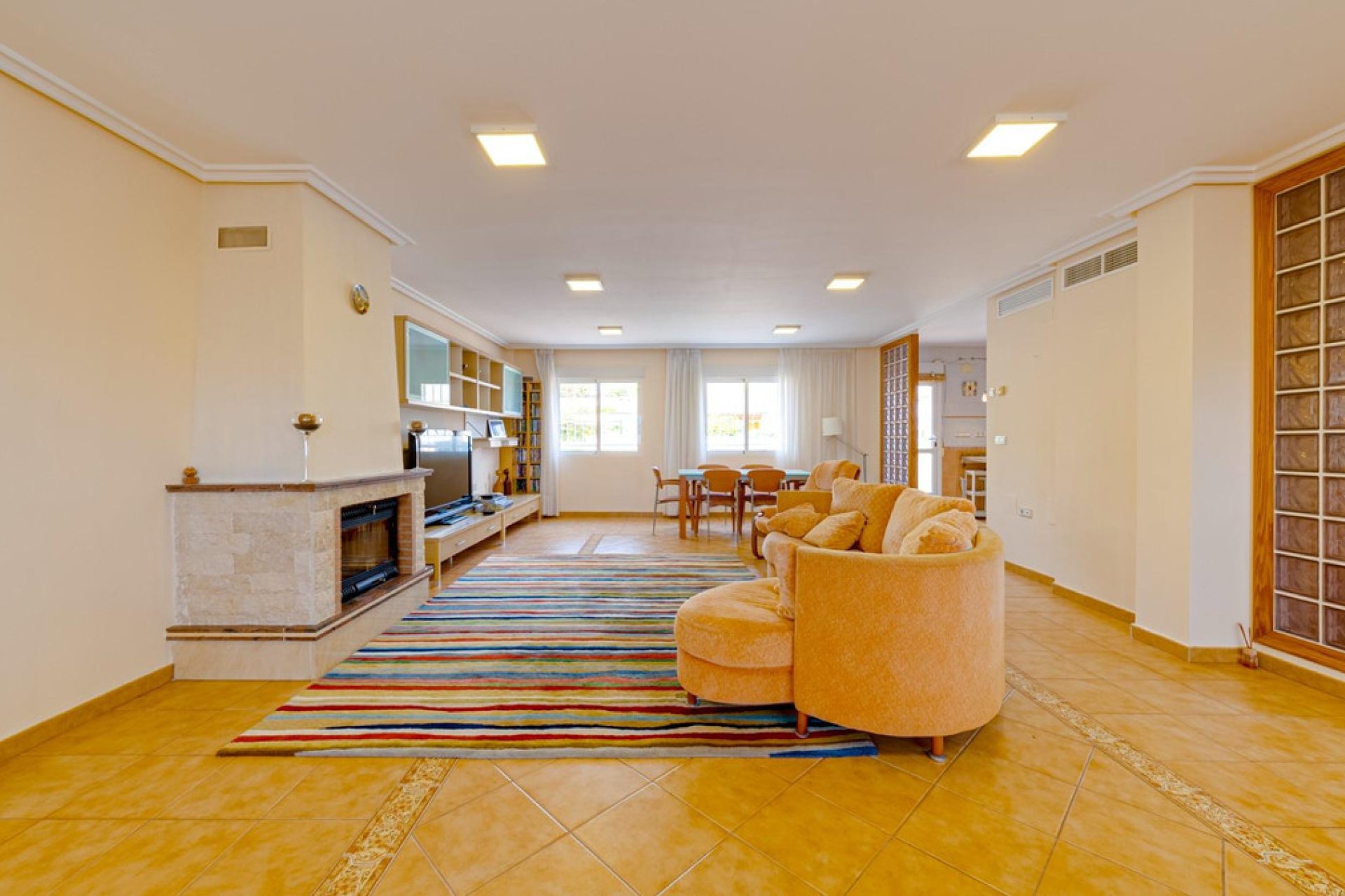 Reventa - Villa -
Torrevieja - Torrevieja Centro