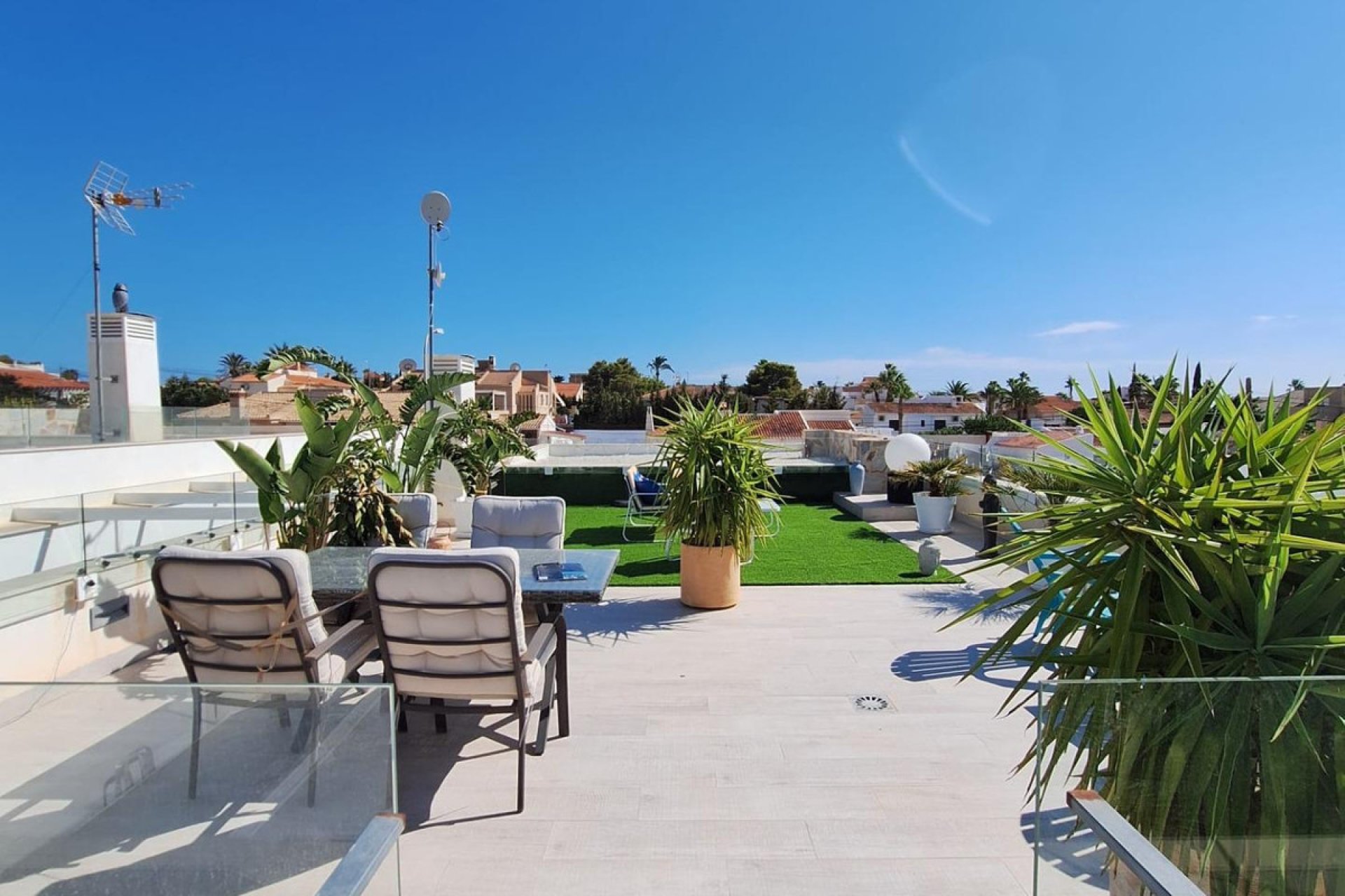 Reventa - Villa -
Torrevieja - Torrevieja Centro