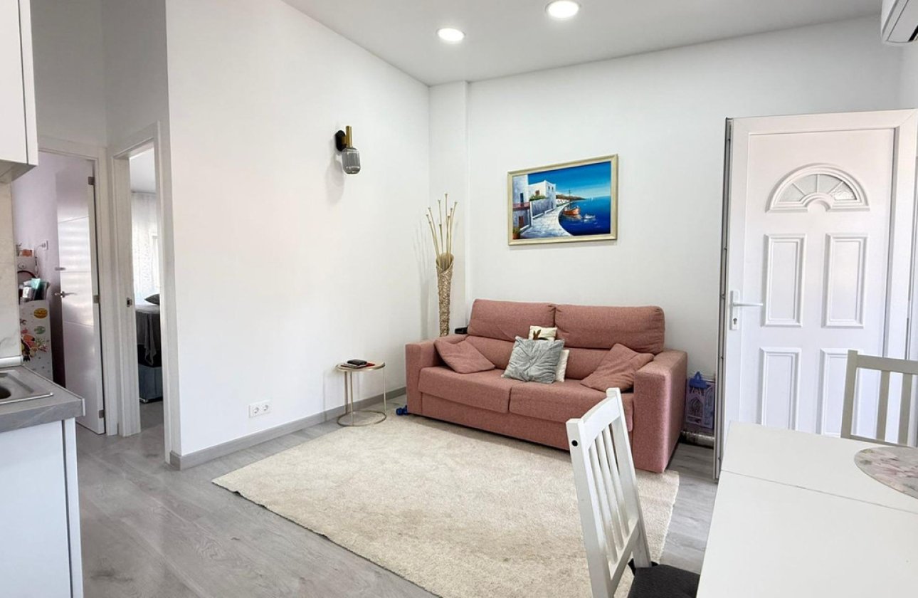 Reventa - Villa -
Torrevieja - Torrevieja Centro