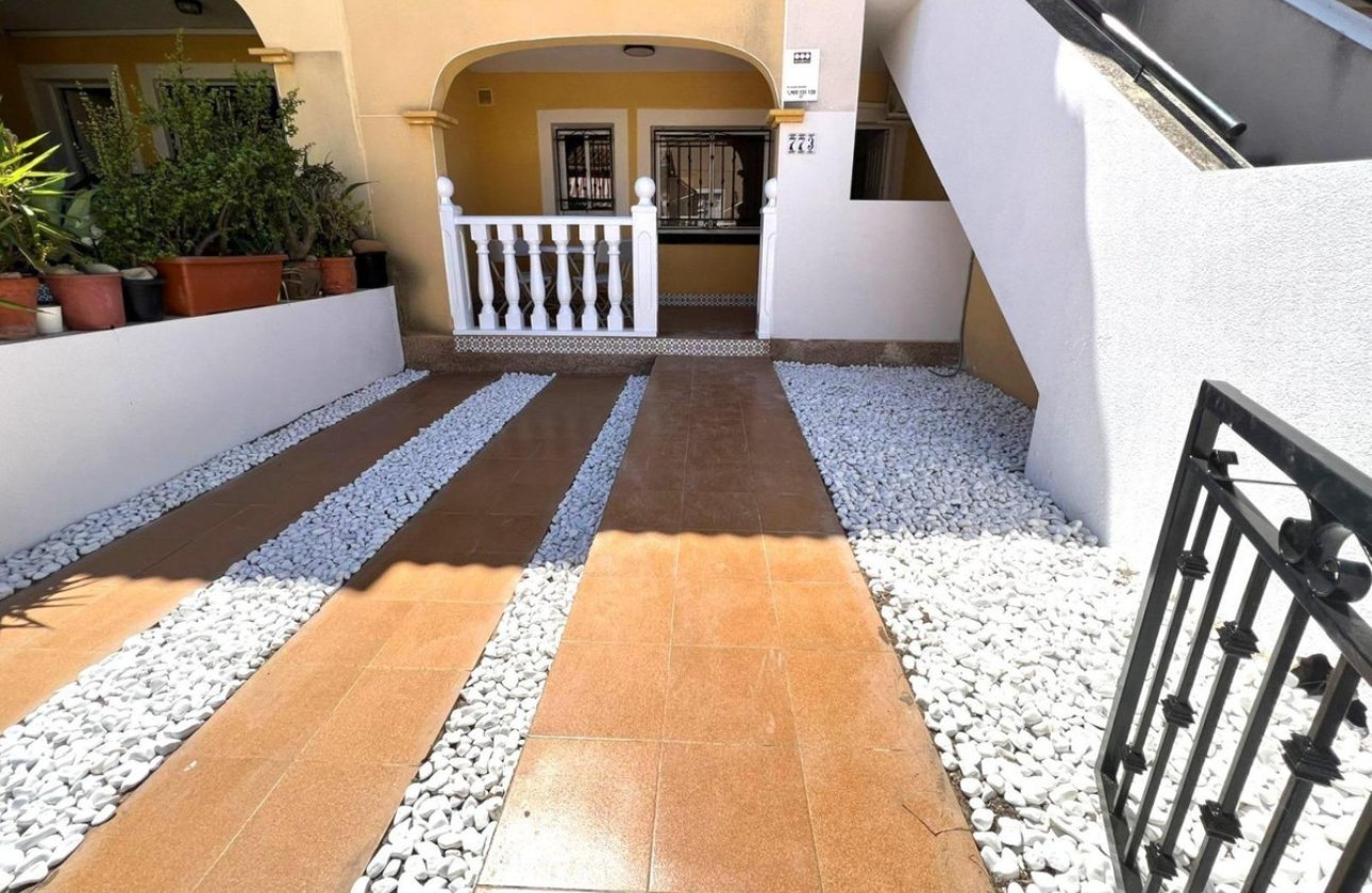 Reventa - Villa -
Torrevieja - Torrevieja Centro