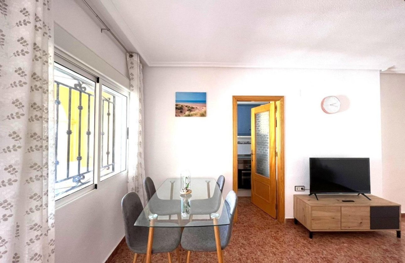 Reventa - Villa -
Torrevieja - Torrevieja Centro