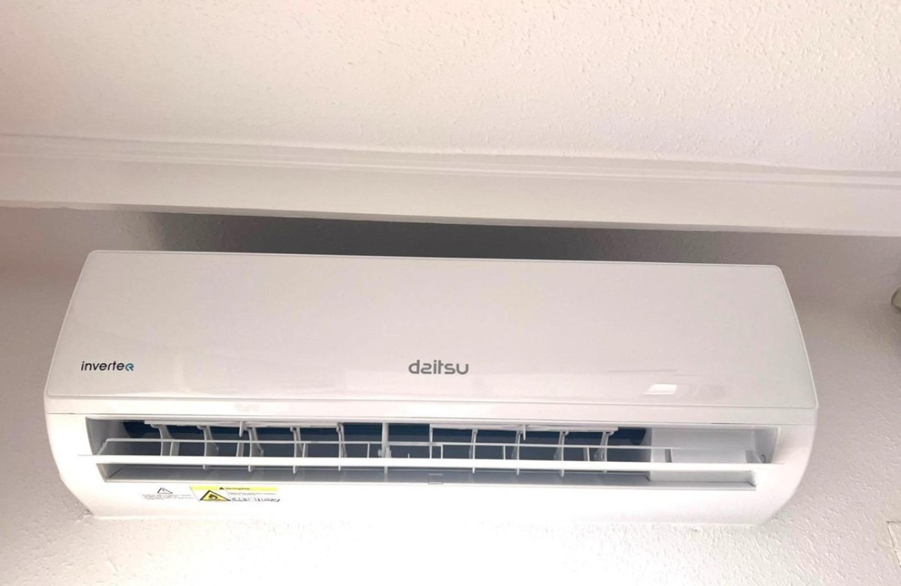 Reventa - Villa -
Torrevieja - Torrevieja Centro