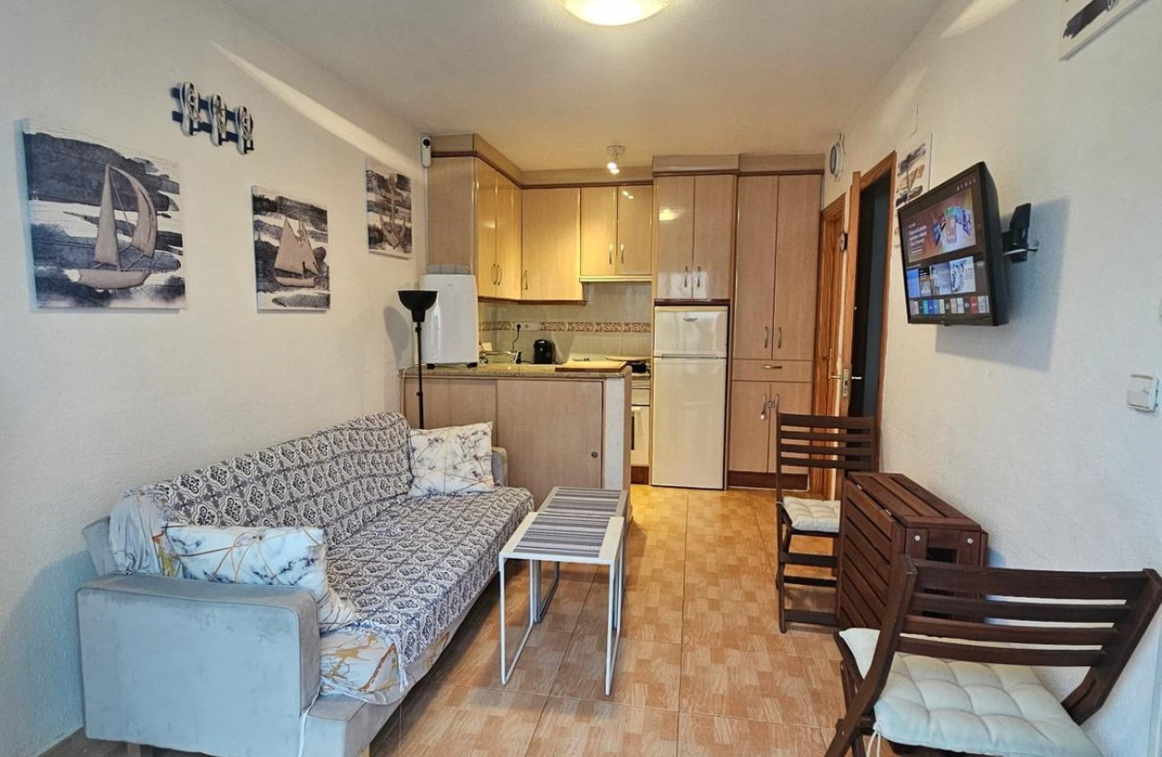 Reventa - Villa -
Torrevieja - Torrevieja Centro