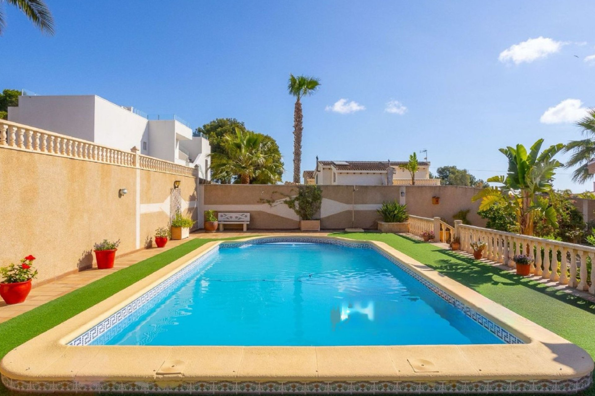 Reventa - Villa -
Torrevieja - Torrevieja Centro