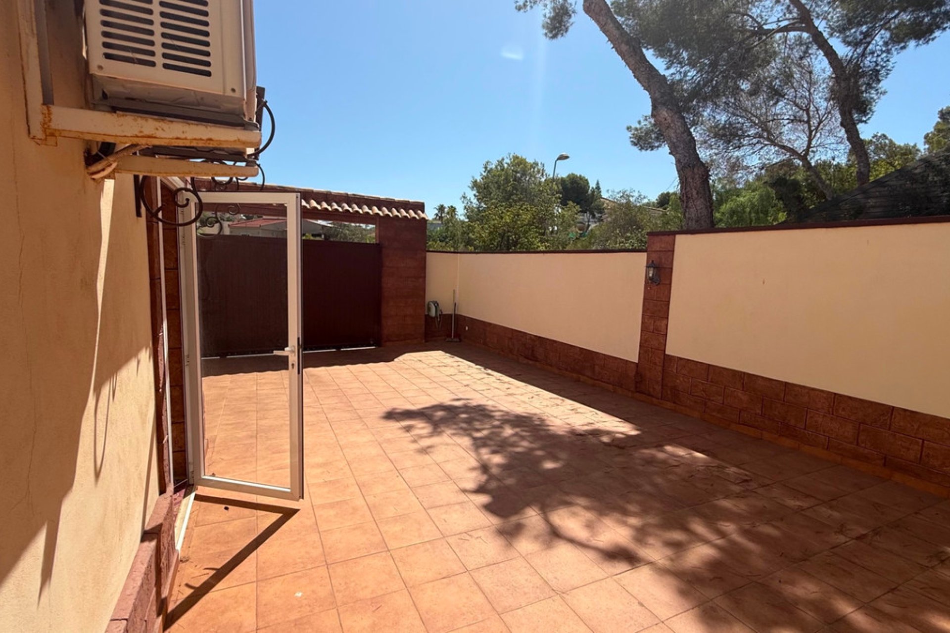 Reventa - Villa -
Torrevieja - Torrevieja Centro