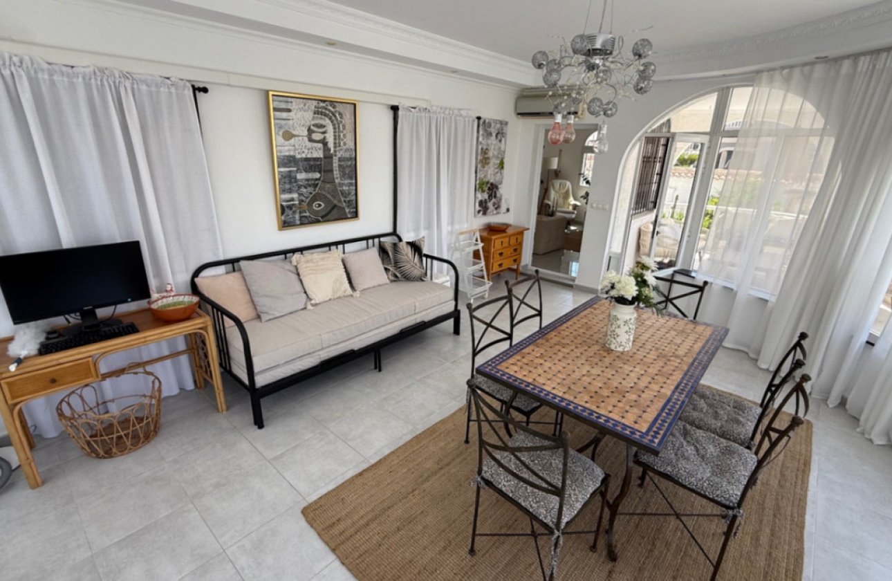 Reventa - Villa -
Torrevieja - Torrevieja Centro