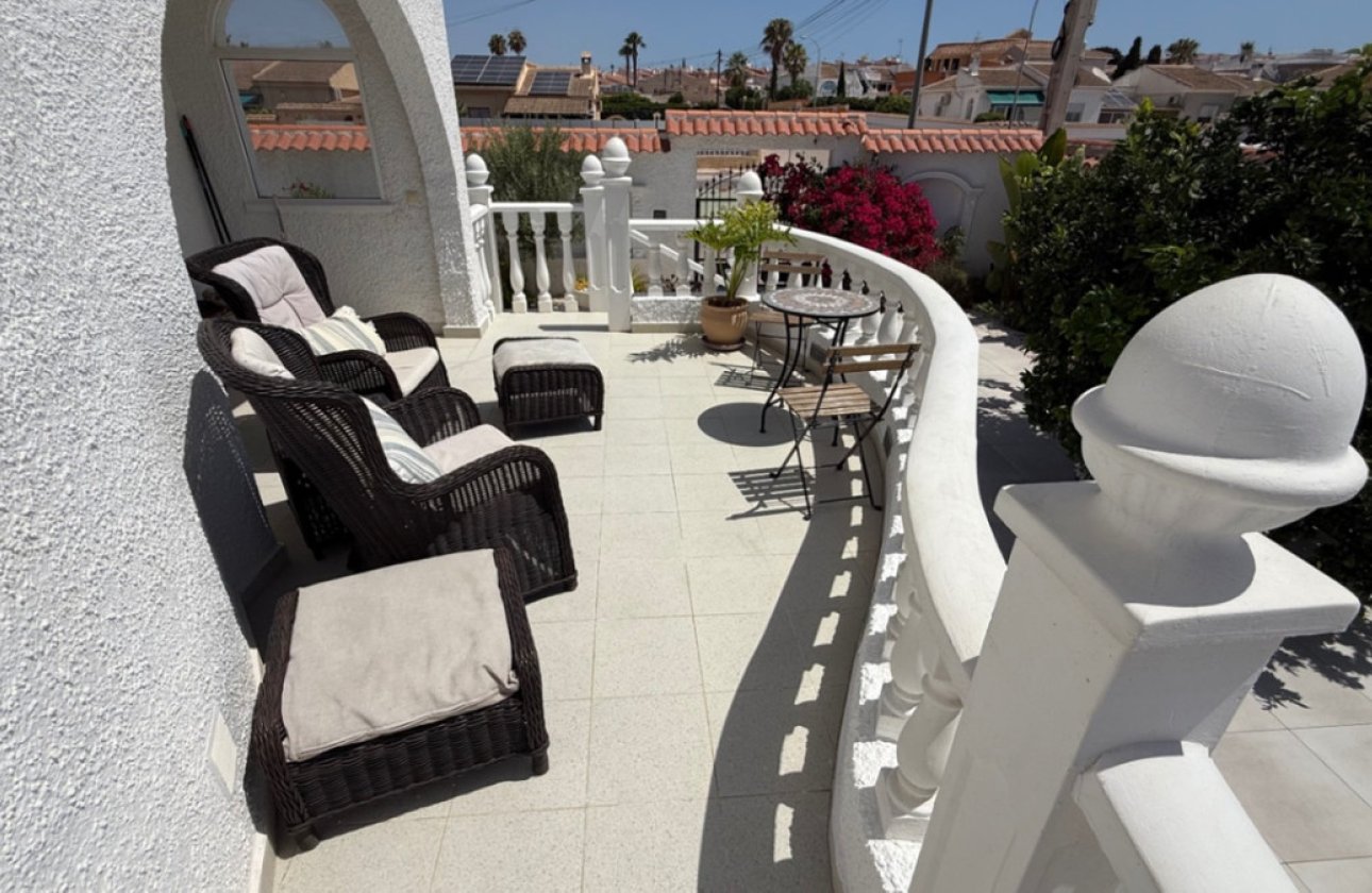 Reventa - Villa -
Torrevieja - Torrevieja Centro