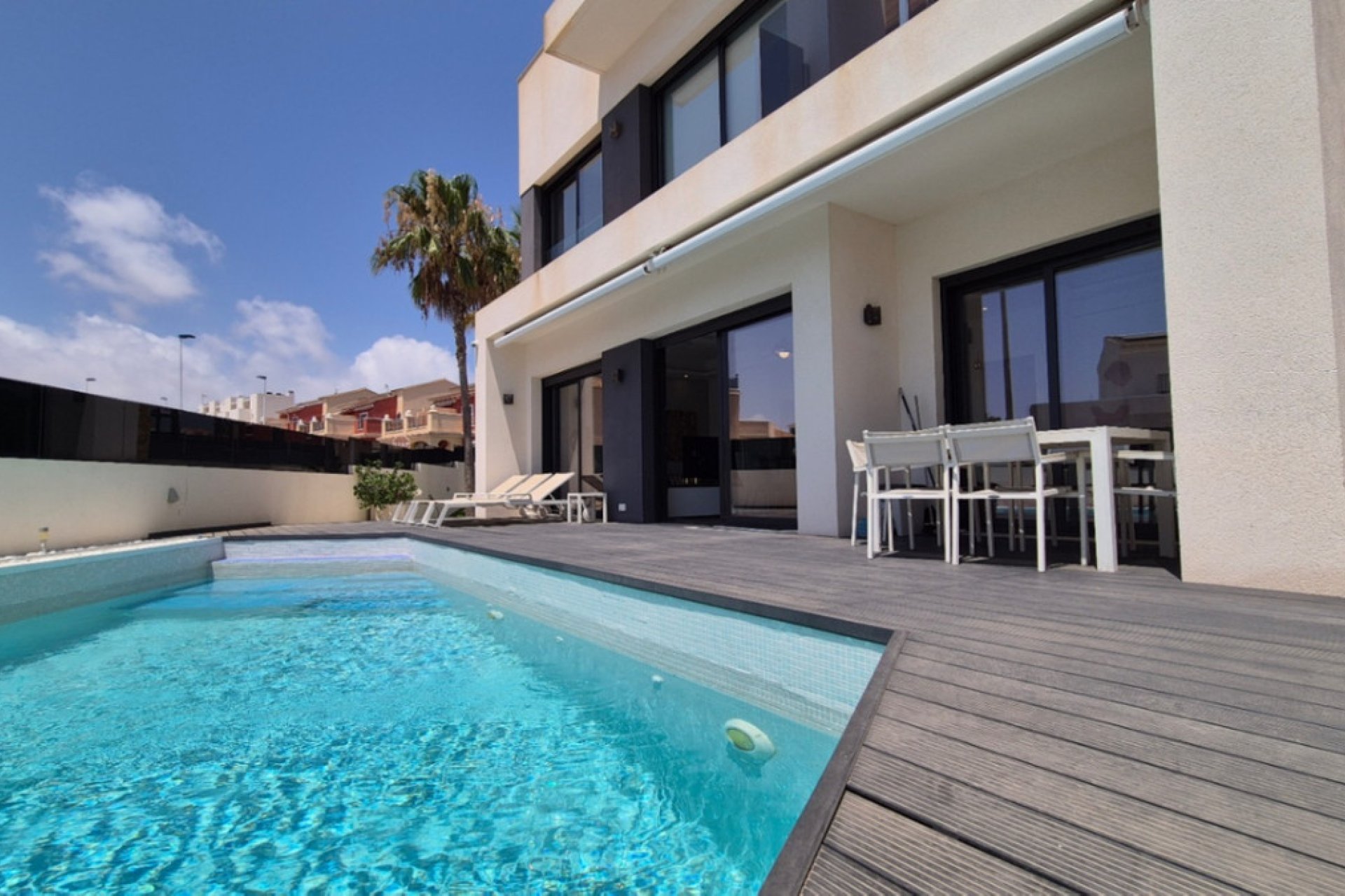 Reventa - Villa -
Torrevieja - Torrevieja Centro