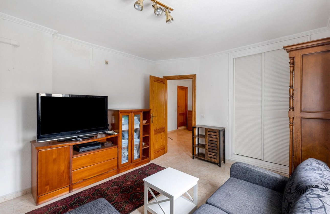 Reventa - Villa -
Torrevieja - Torrevieja Centro