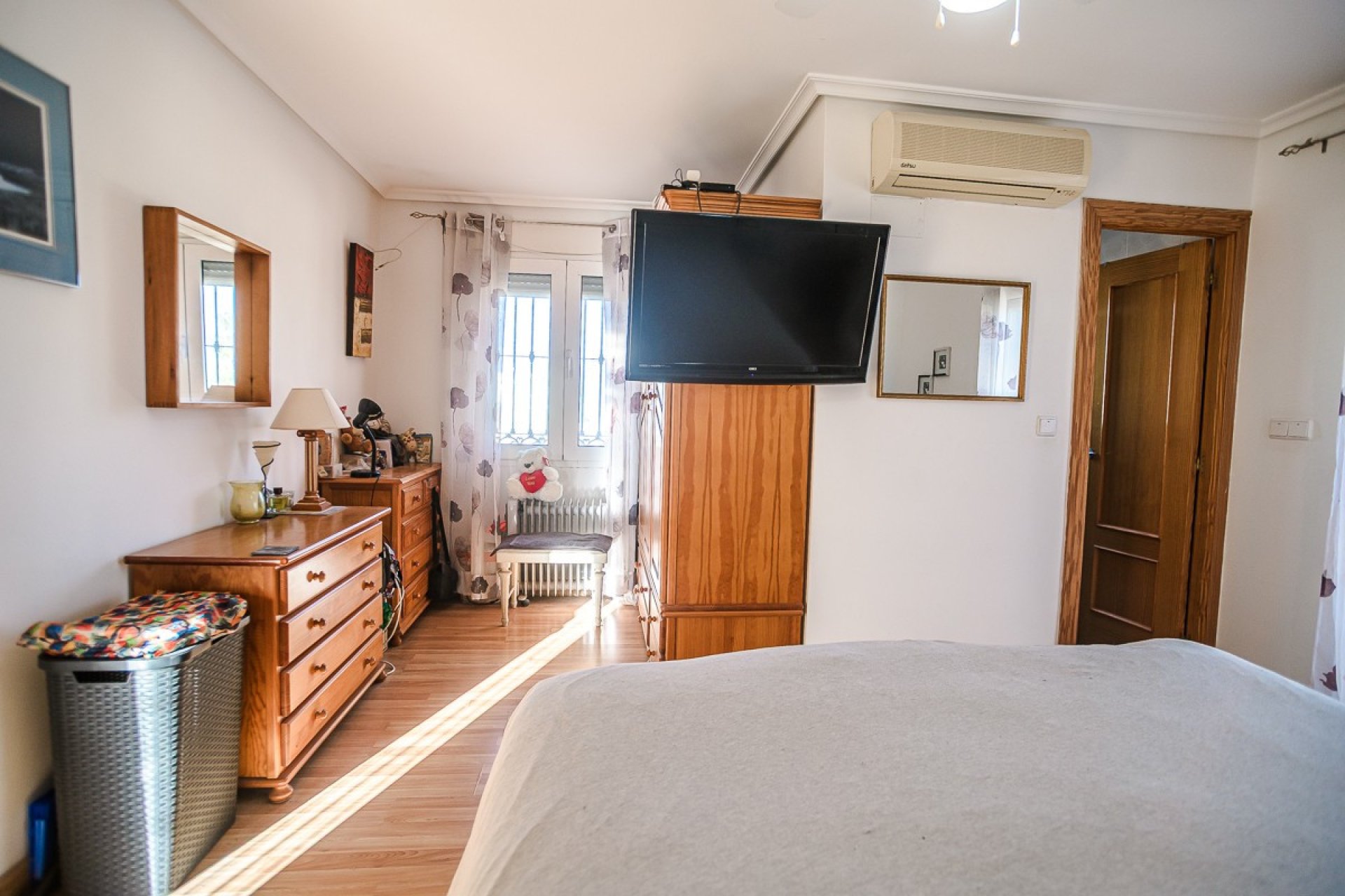 Reventa - Villa -
Torrevieja - Torrevieja Centro