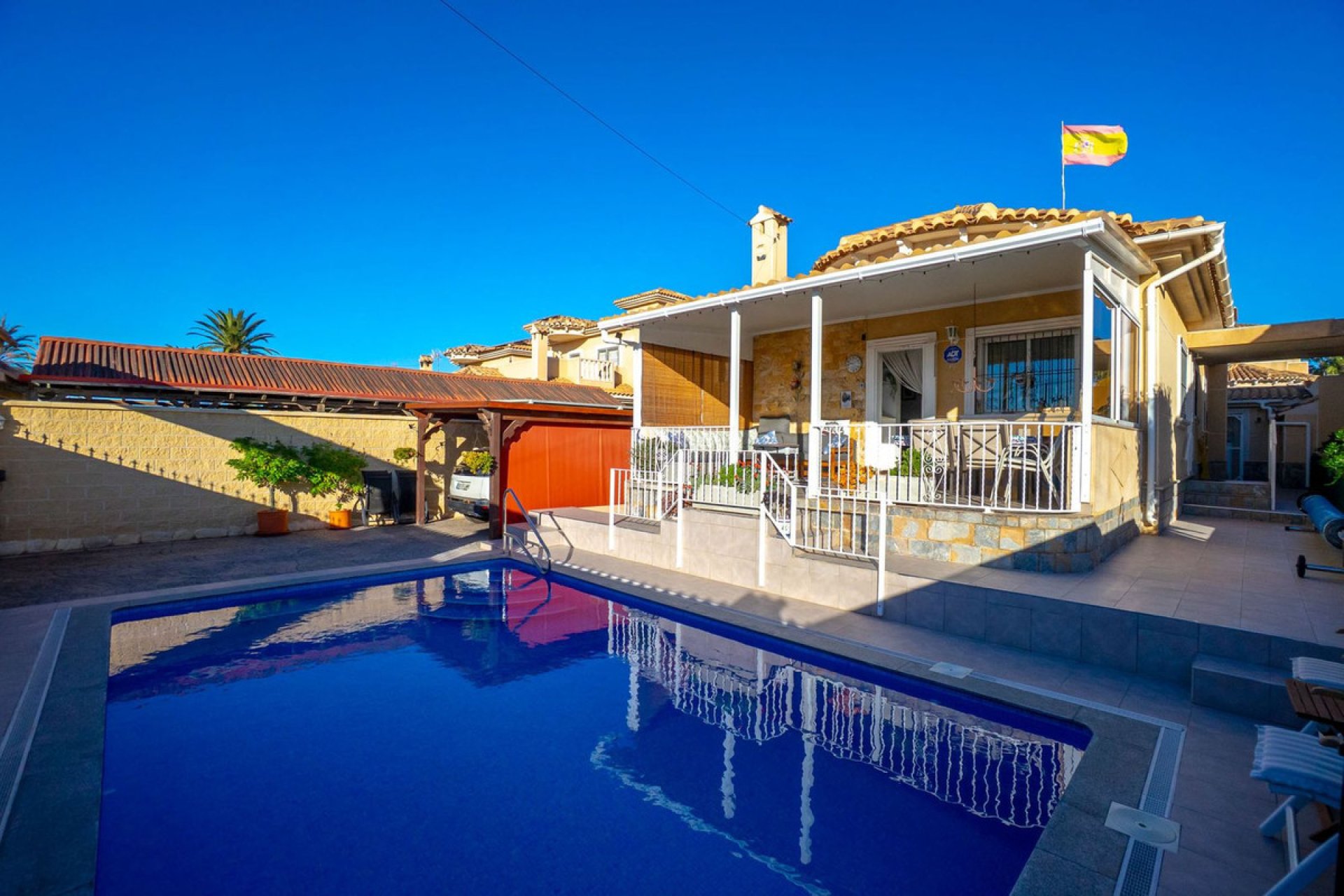 Reventa - Villa -
Torrevieja - Torrevieja Centro