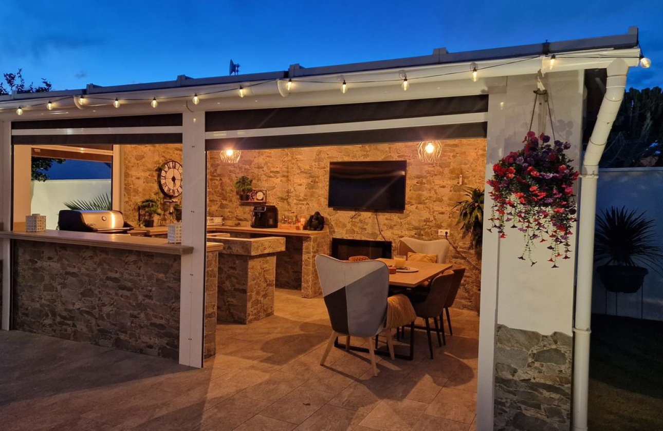 Reventa - Villa -
Torrevieja - Torrevieja Centro