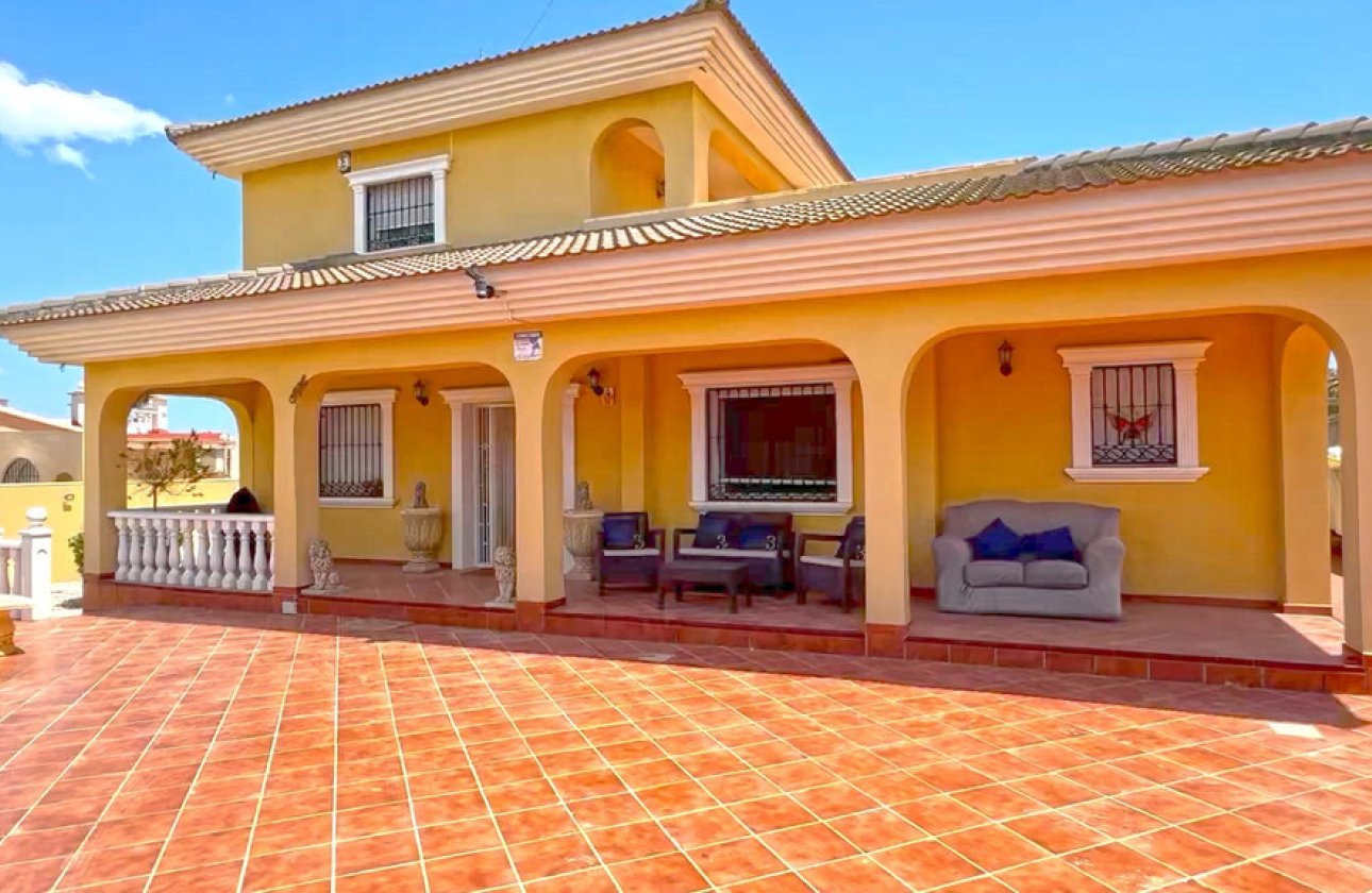 Reventa - Villa -
Torrevieja - Torrevieja Centro