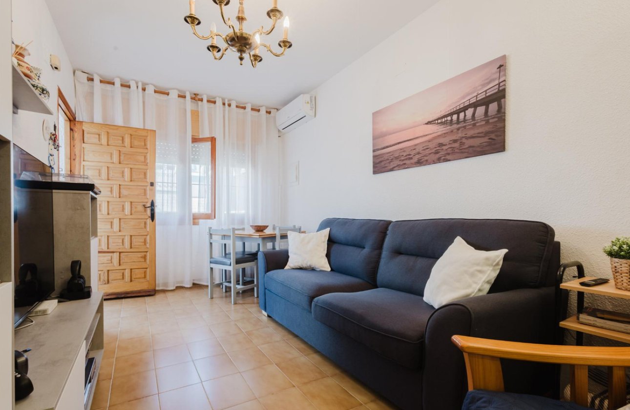 Reventa - Villa -
Torrevieja - Torrevieja Centro