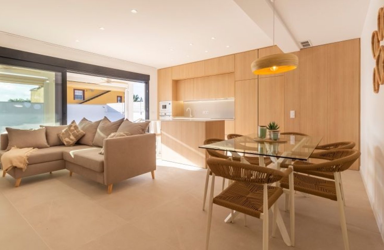 Reventa - Villa -
Torrevieja