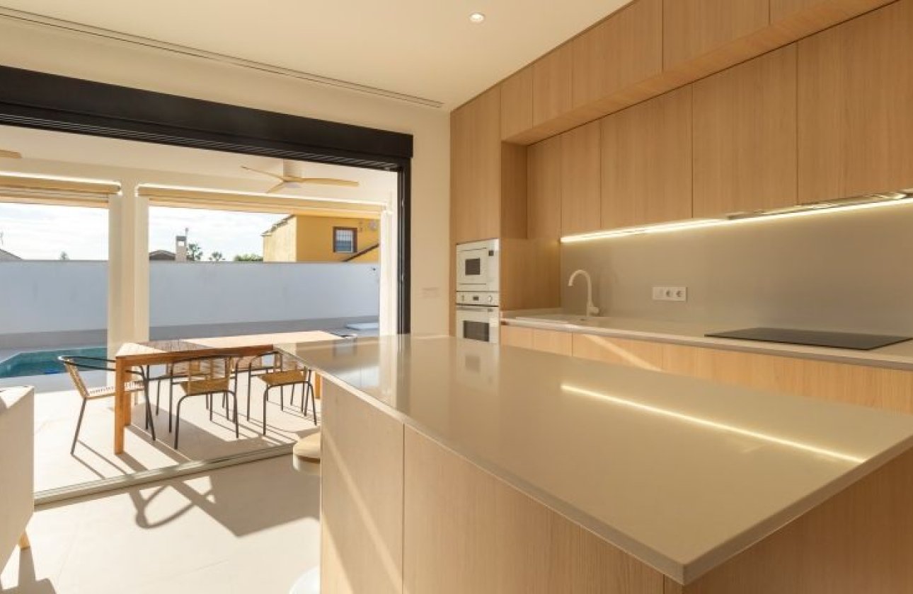 Reventa - Villa -
Torrevieja