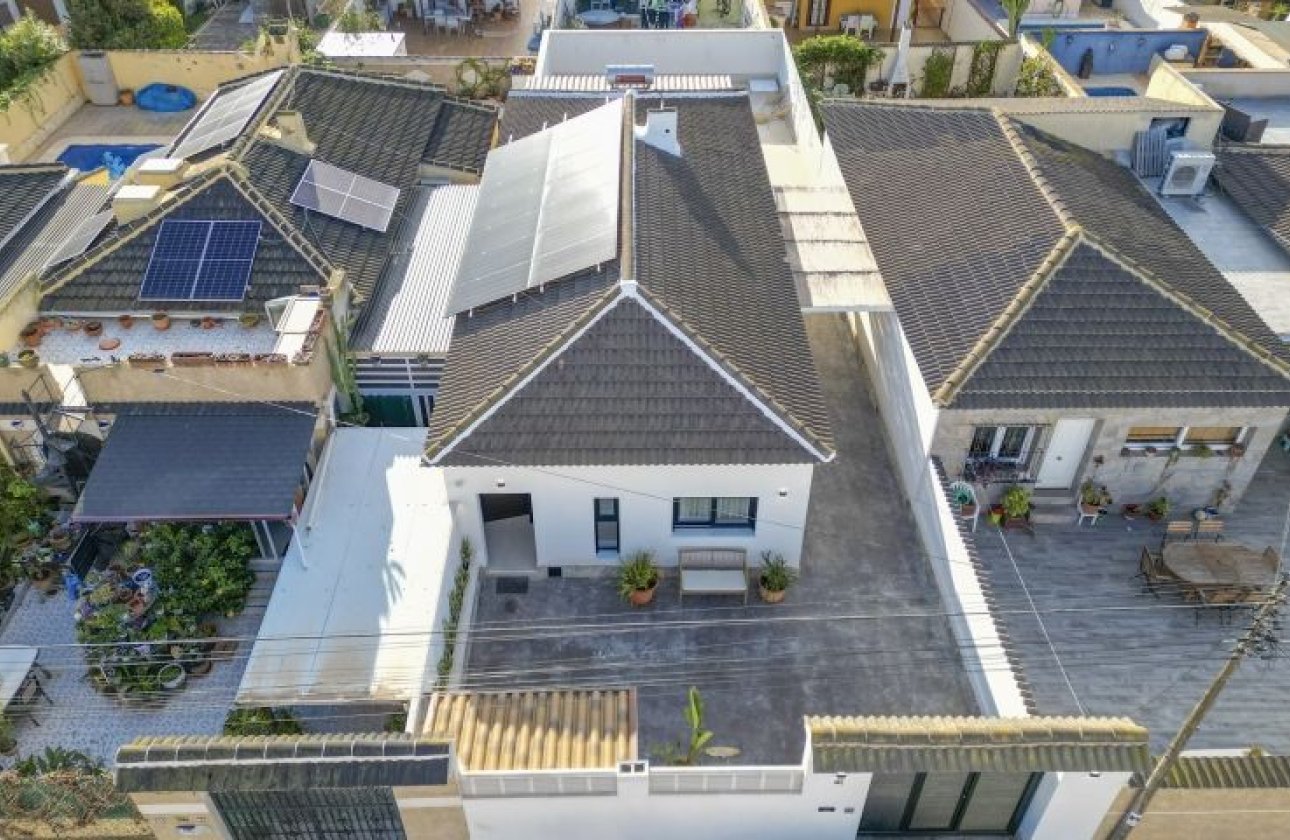 Reventa - Villa -
Torrevieja