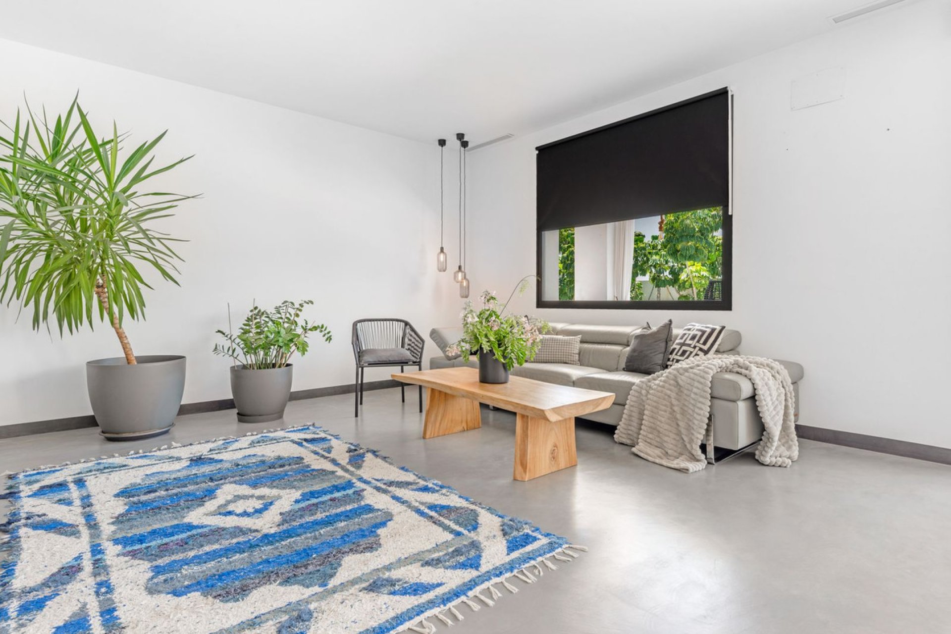 Reventa - Villa -
Villena - San Juan