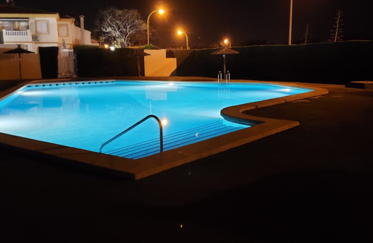 Téli bérlés - Apartman / lakás -
Orihuela Costa - La Florida