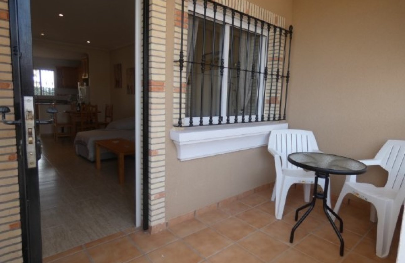 Téli bérlés - Bungaló -
Orihuela Costa - Villamartín