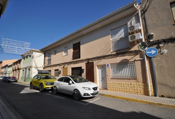 Town House - Resale - Pinoso - Pinoso Centro