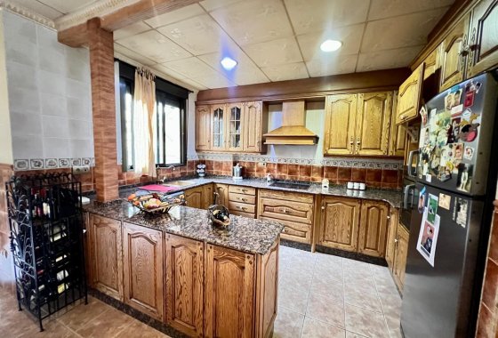 Town House - Resale - Pinoso - Pinoso Centro