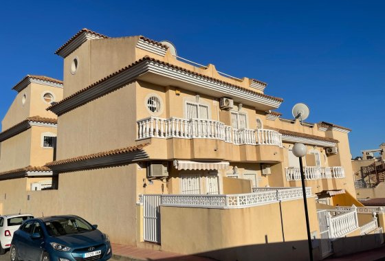 Townhouse - Resale - Villamartin -
                Villamartin