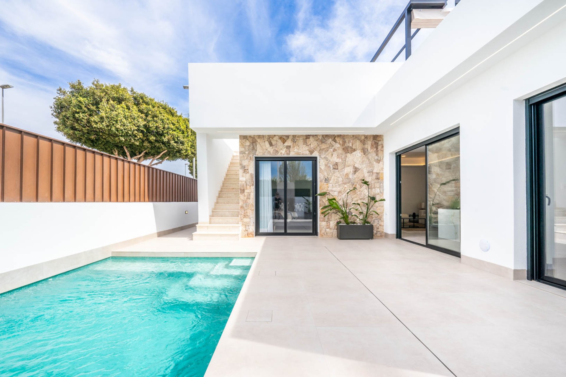 Új építés - detached -
Roldán